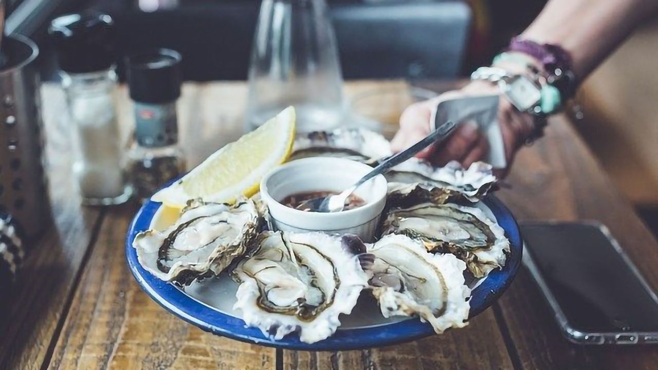 Why Are Oysters and Champagne Such a Classic Pairing?