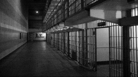 COVID-19 Vaccine Distribution Must Include Prison Populations, Study Says