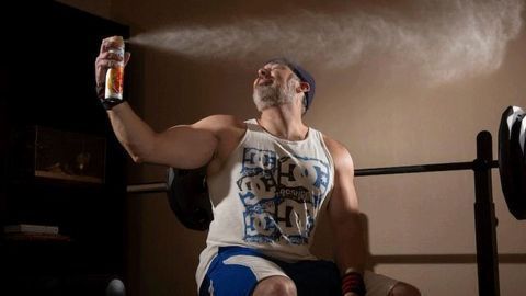 Sniff and Squat: The Smell of Exercise Is a Motivator to Work Out