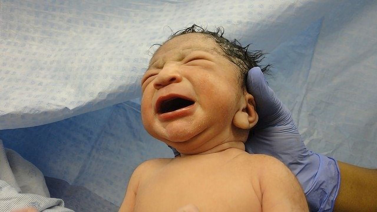Baby’s First Breath Triggers Life-Saving Changes in the Brain