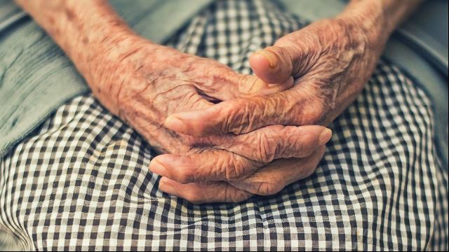 Speech-Stealing Dementia Leaves Memory Intact | Technology Networks