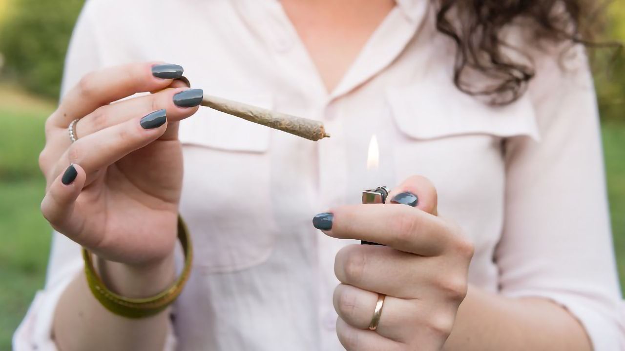 THC Can Remain in Breast Milk for Six Weeks, Study Finds