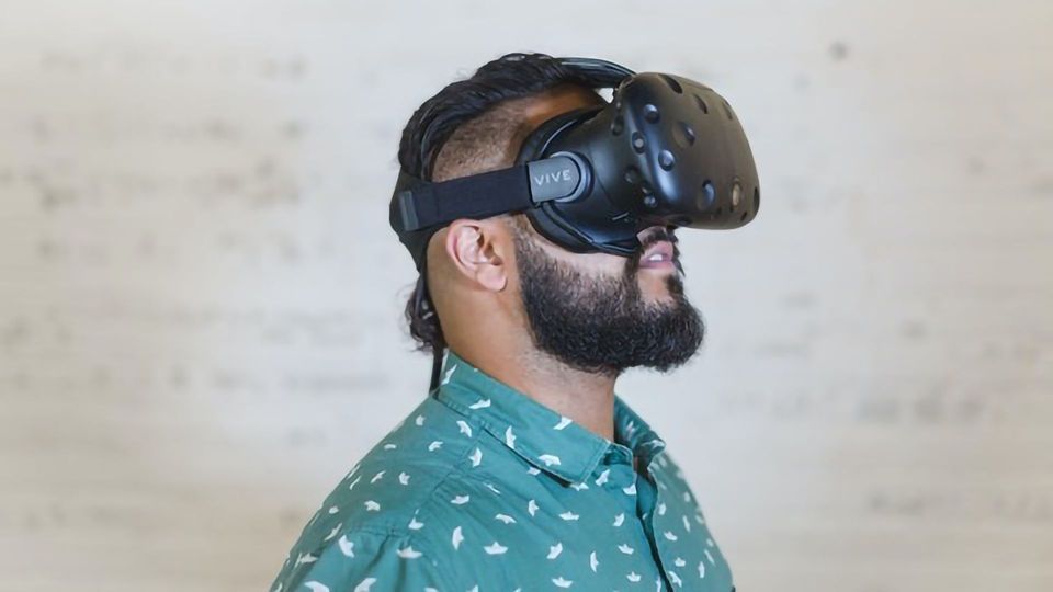 Virtual Reality Could Reduce Pain for People With Nerve Injuries content piece image