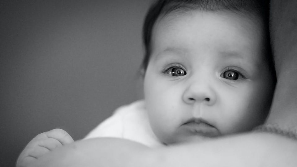 Harsh Parenting Styles May Affect Children's Brain Size content piece image