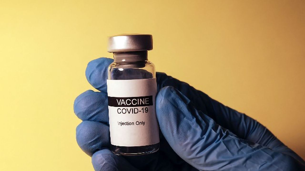 Clinical Trial To Explore Allergic Reactions to Moderna, Pfizer–BioNTech COVID-19 Vaccines Begins