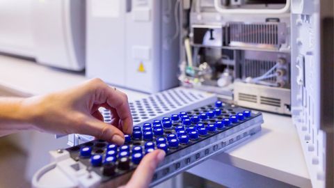 A Personalized Treatment Approach To Tackle Drug Resistance in Leukemia Patients