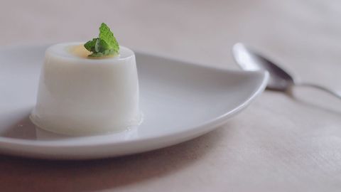 Sugar Solution May Solve the Hard Problem of Brain Implants