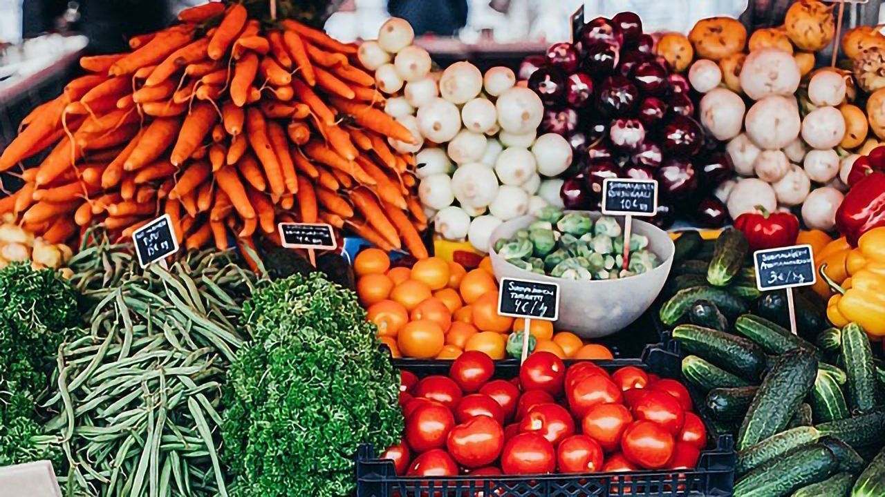 A Zest for Life: Eating More Fruit and Vegetables Linked to Lower Stress
