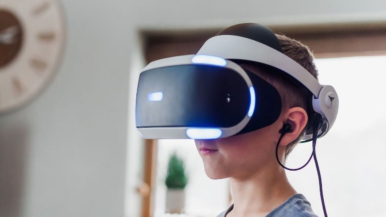 Virtual Reality Warps our Sense of Time