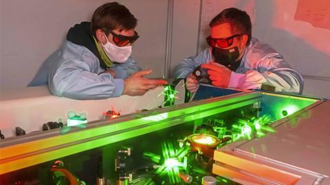 Making Atomic Structures Visible