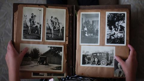 What Is Retained When We Lose Details of Memory?
