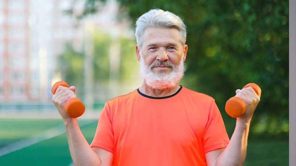 Diet and Lifestyle Intervention Shows Potential Reversal of Epigenetic Age content piece image