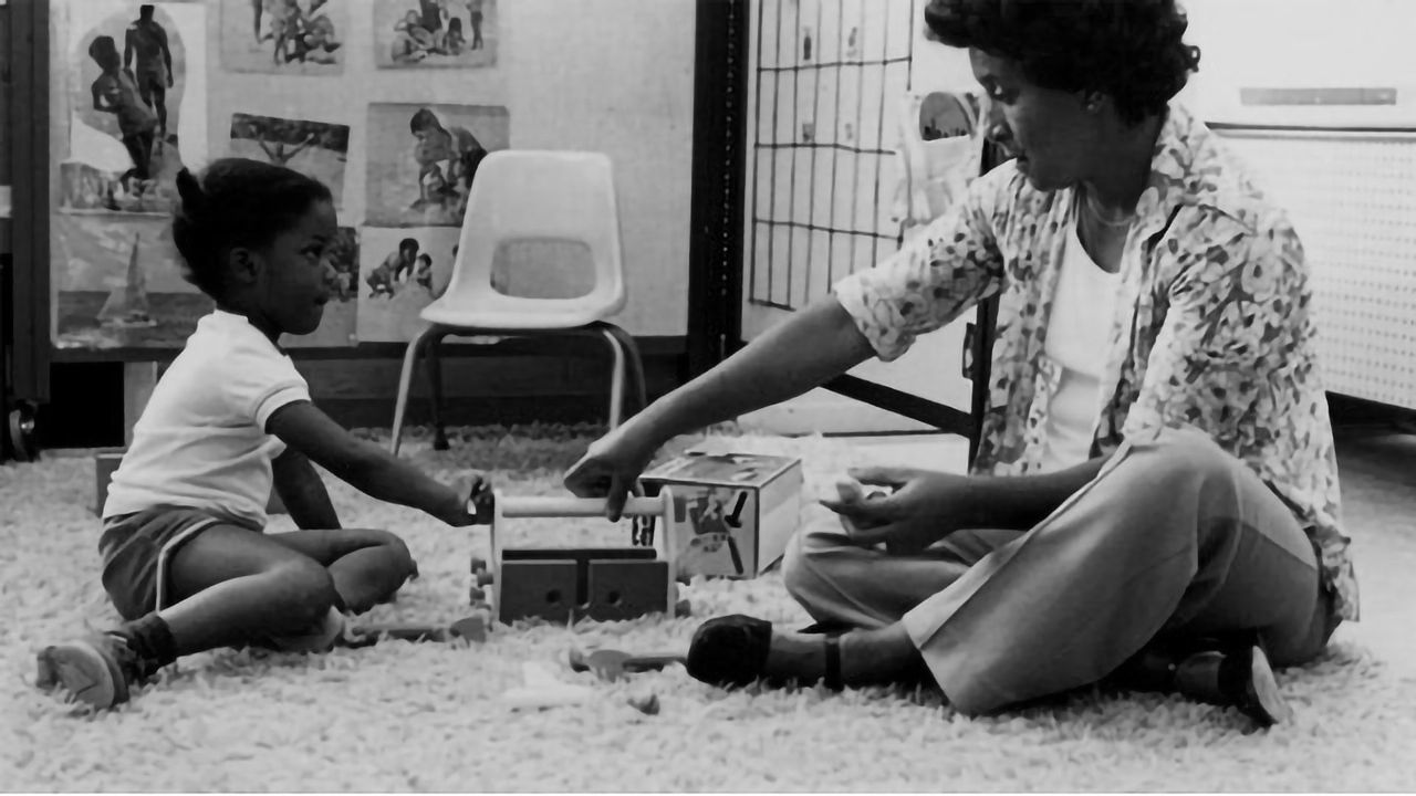 50-Year Study Shows How Early Learning Shapes the Brain