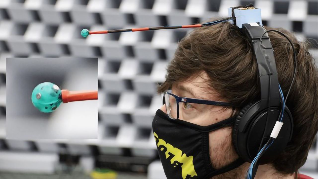 Want To Hear Like Bats Do? New Headset Lets Humans Hear Frequencies Over 20,000 Hz