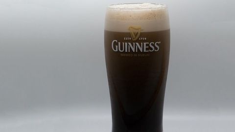 Secret to Guinness's Creamy Cascade Explained