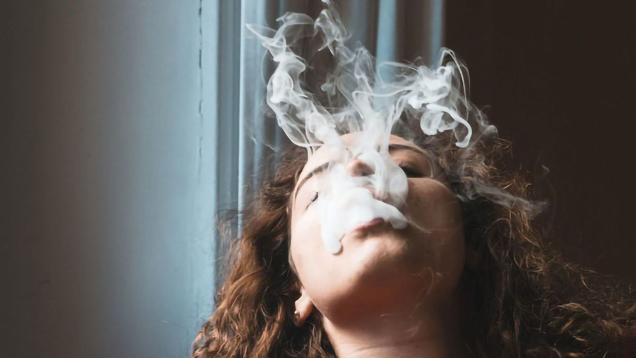 Flavored and Unflavored E-Cigarettes Affect the Brain Differently