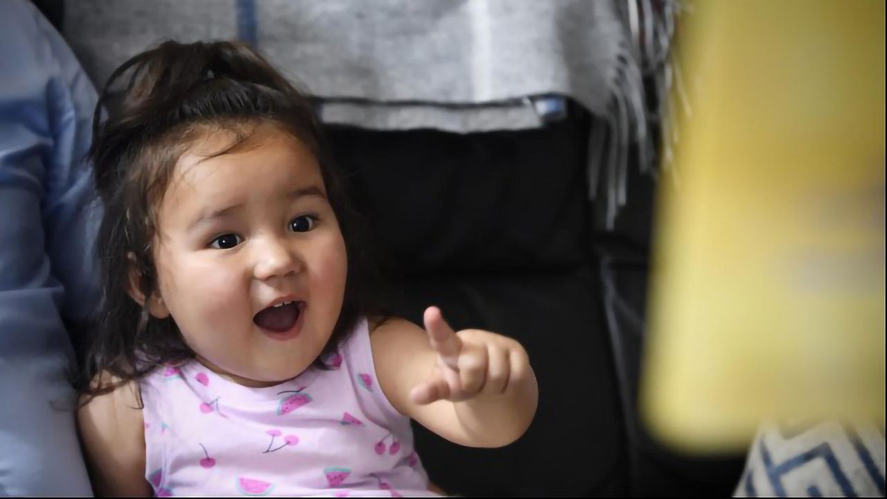Babies Entranced by Magic Tricks Become the Most Curious Toddlers