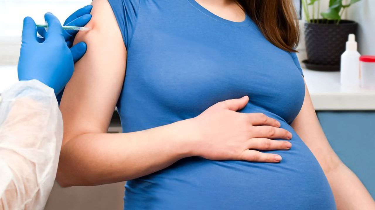 Pfizer COVID-19 Vaccine 78% Effective in Pregnant Women