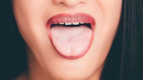 Tiny Device Quickly "Sniffs Out" Bad Breath