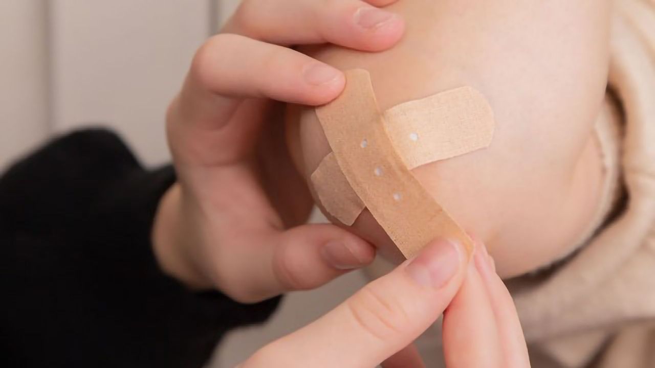 Revealing How the Body Discovers and Responds to Wounds