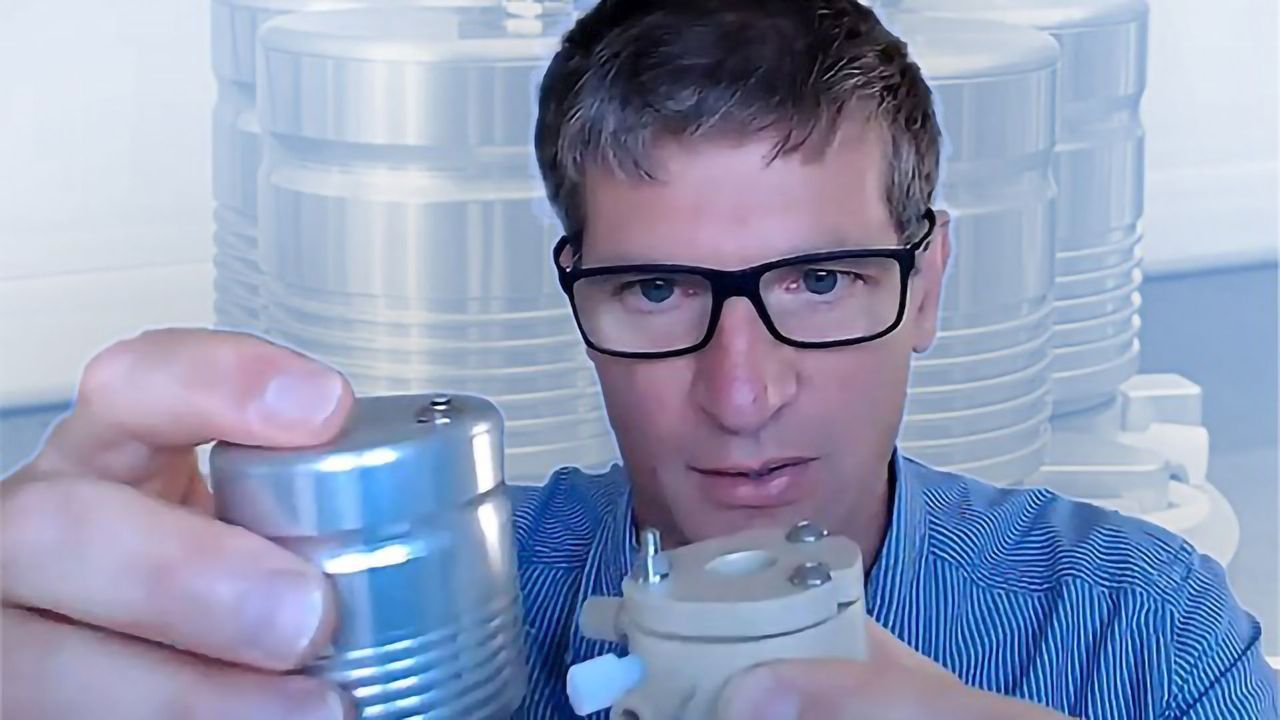 Unlocking Photochemistry in Flow