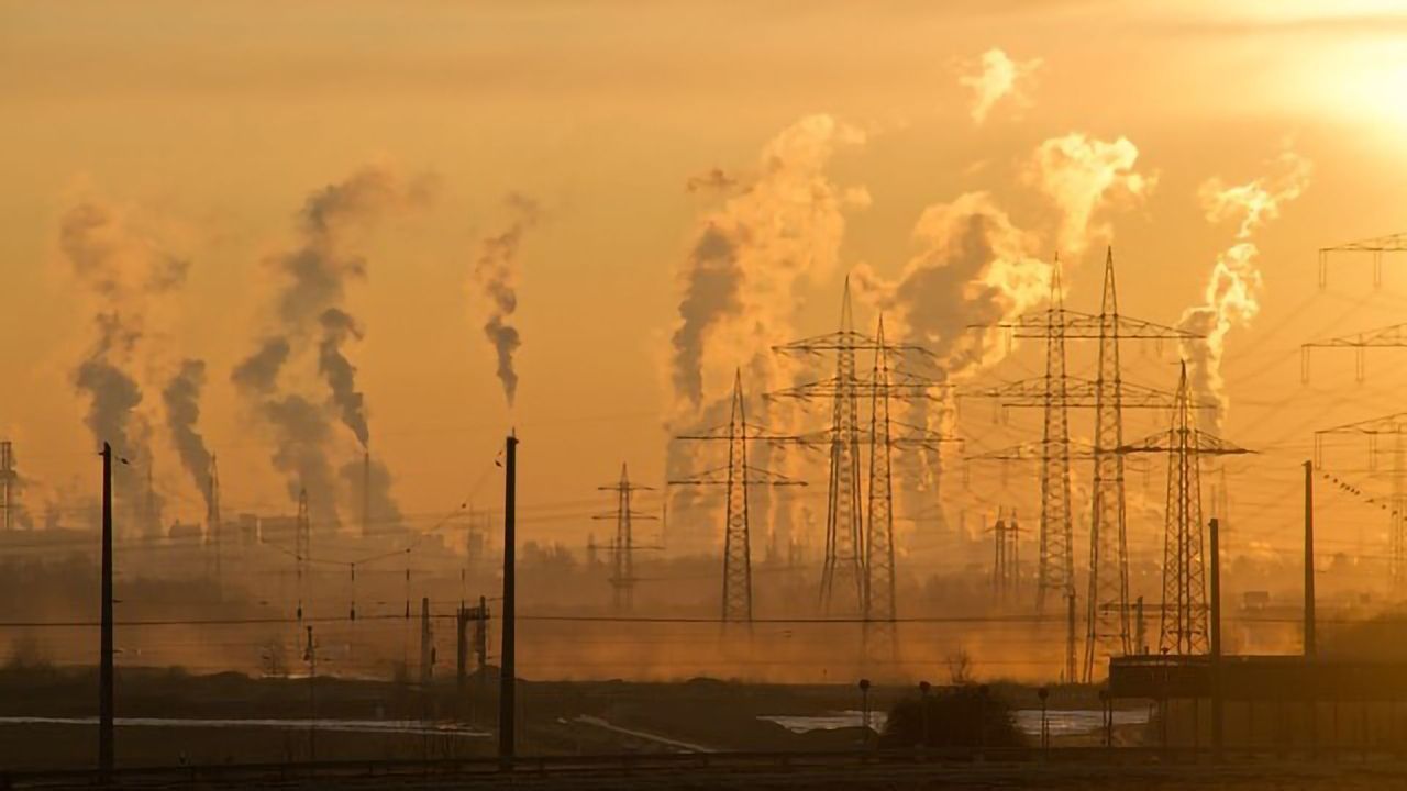“Hyper-Polluting” Power Plants Responsible for Most Emissions