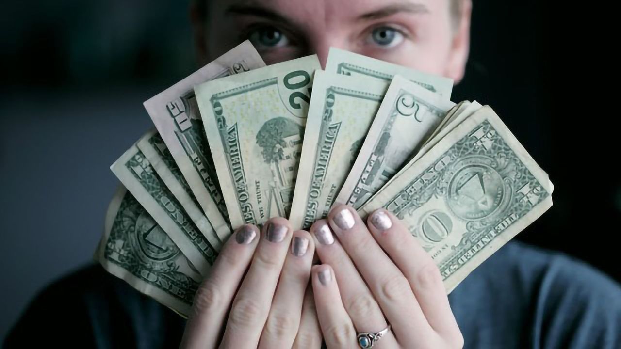 Generous People Are Still Happy To Steal From a Group