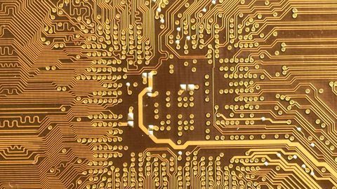 Running Quantum Software on Traditional Computers