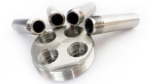 Compact 4-Position High Pressure Benchtop Reactor