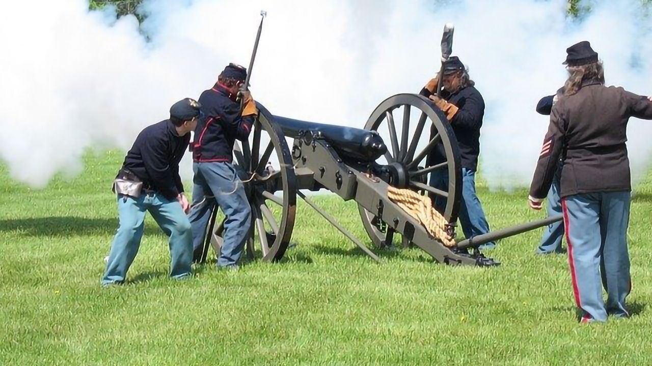 Blowing the Lid on Gunpowder Recipes
