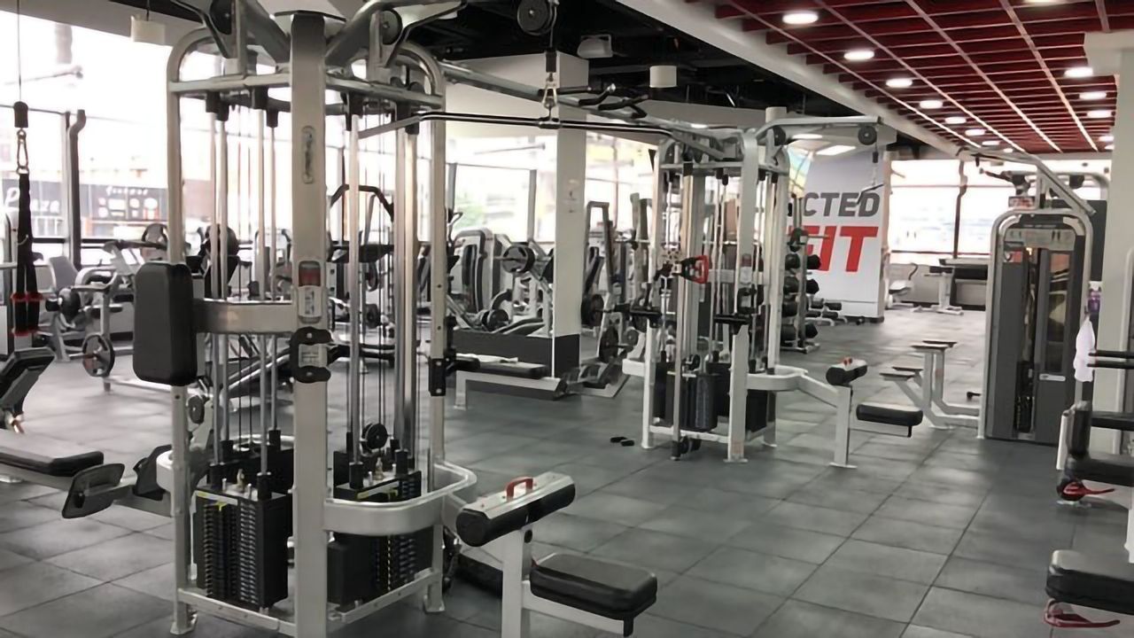 The Metabolic Consequences of an Acute Decline in Exercise