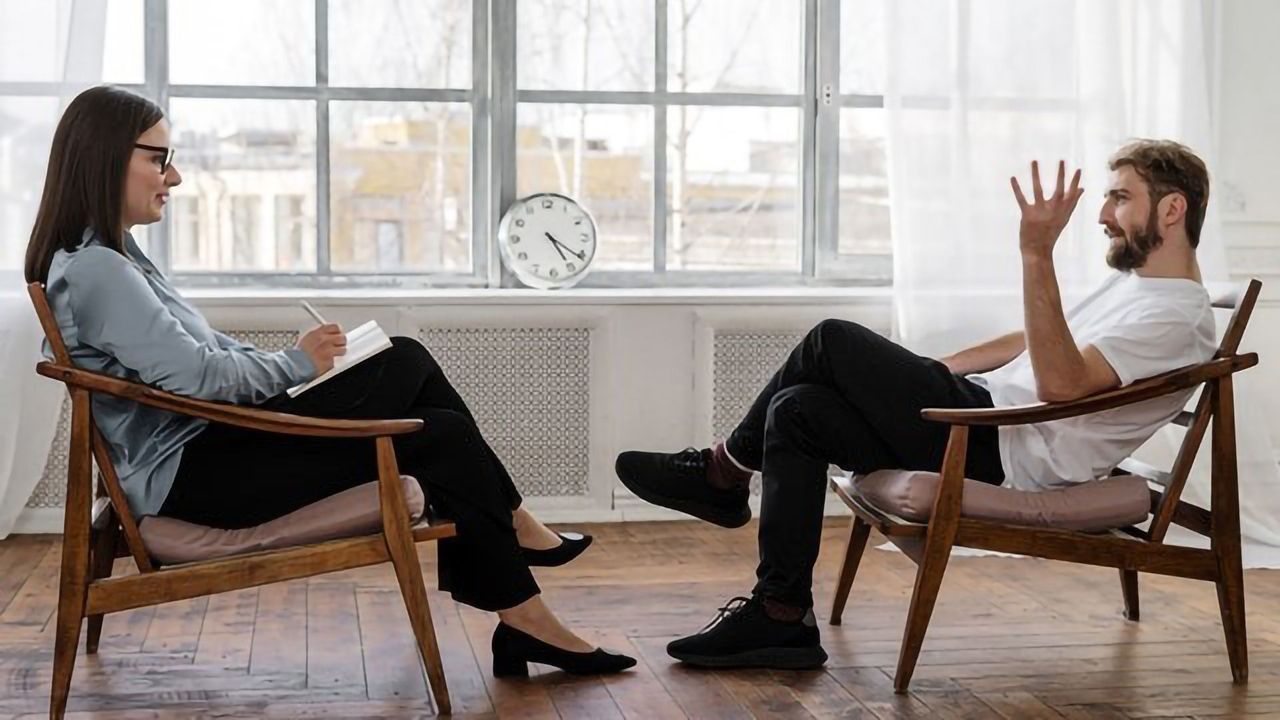 Neural "Noise" May Signal Psychiatric Treatment Efficacy