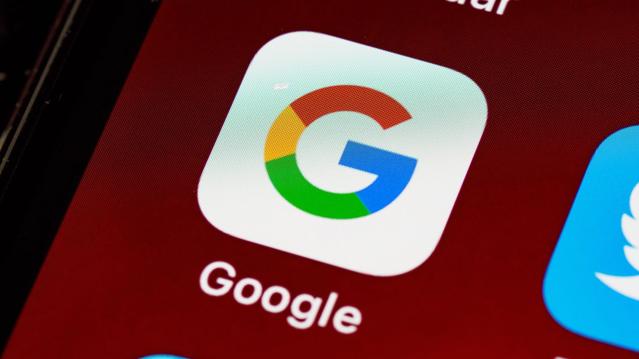 "Just Google It" Could Have Impacts on Our Memory Muscles