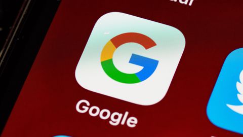 "Just Google It" Could Have Impacts on Our Memory Muscles