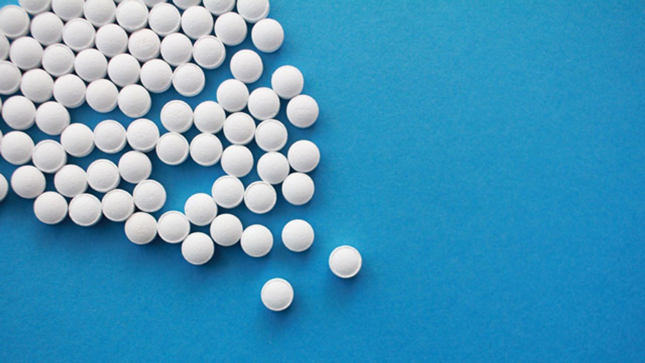 Fat-Secreted Molecule Diminishes Effects of Common Cancer Drug