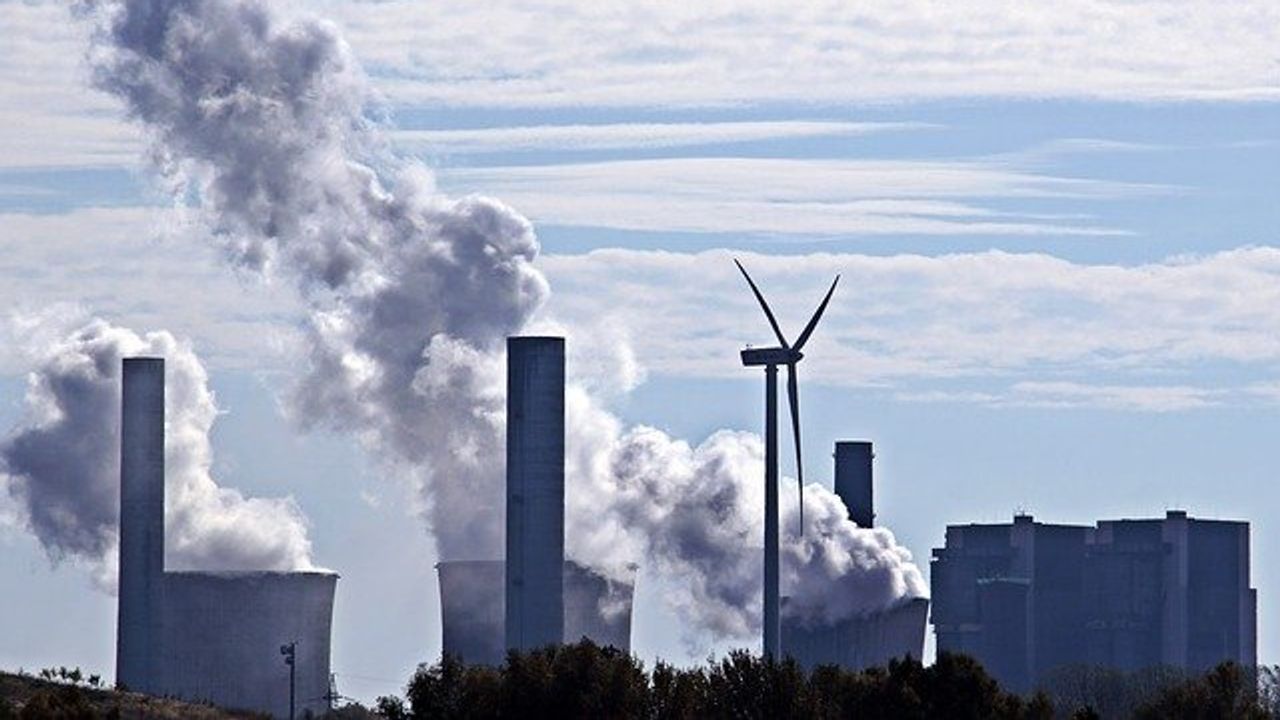Identifying the Worst of the Worst in Air Pollution