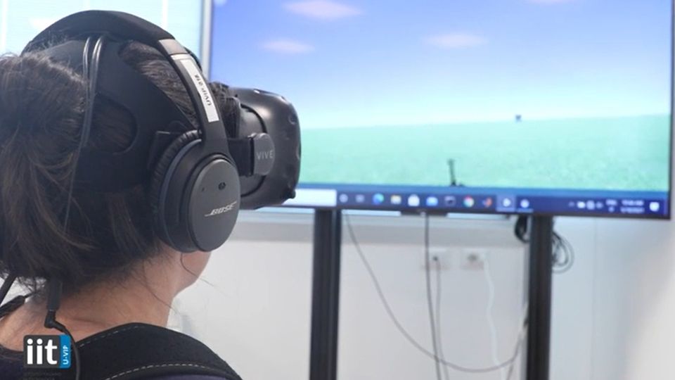 VR "Archery" Could Help Blind People Improve Their Orientation content piece image