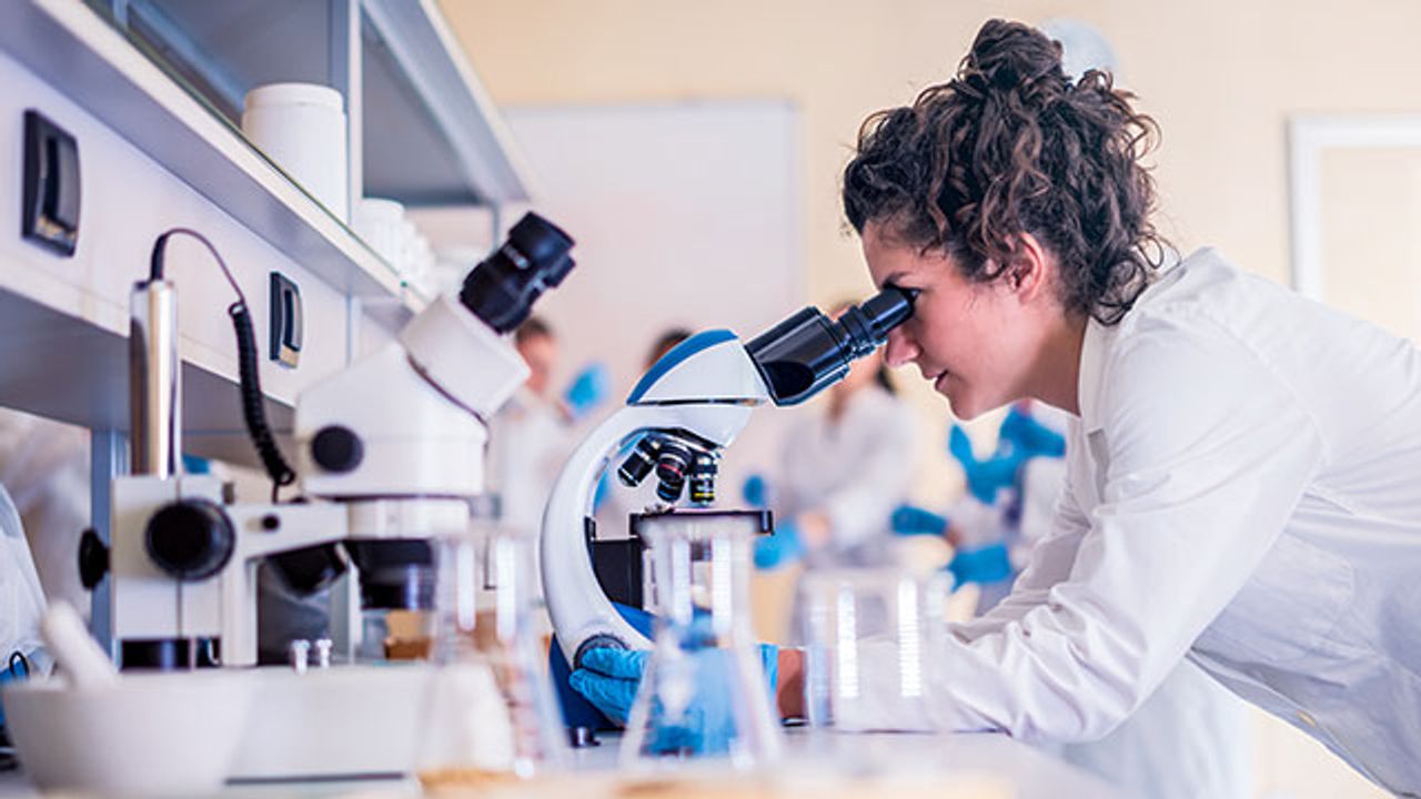 Preventing Downtime and Reducing Costs: How To Increase Productivity and ROI in Biopharma Laboratories