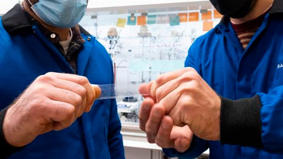 Chemists "Upcycle" Plastic Trash Into Tougher, More Valuable Material content piece image