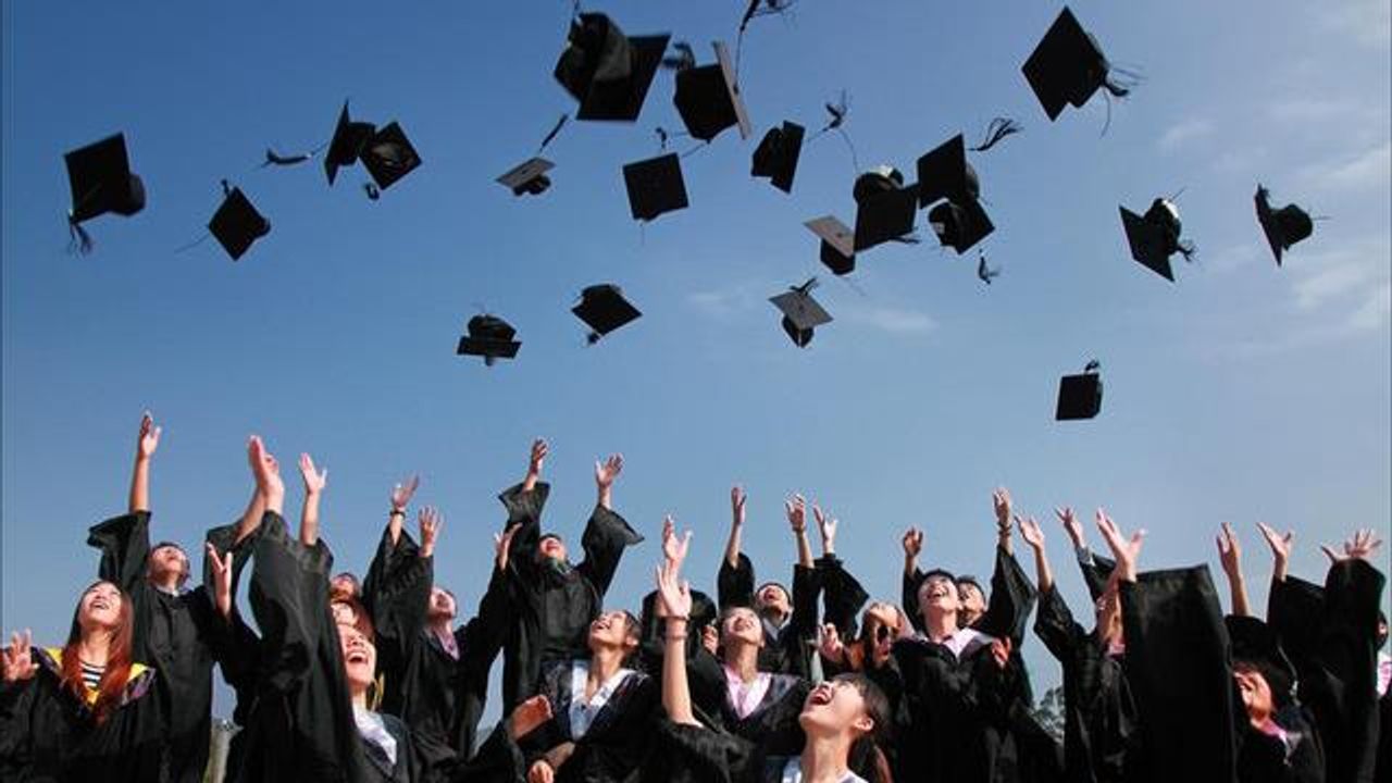 New Evidence Backs Education for Improving Brain Health