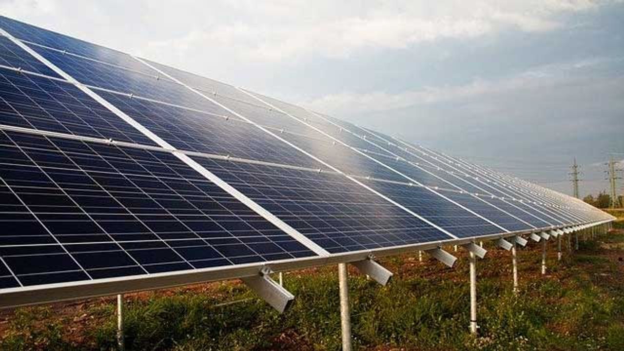 Inexpensive Desalination Harnesses the Power of the Sun