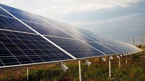 Inexpensive Desalination Harnesses the Power of the Sun