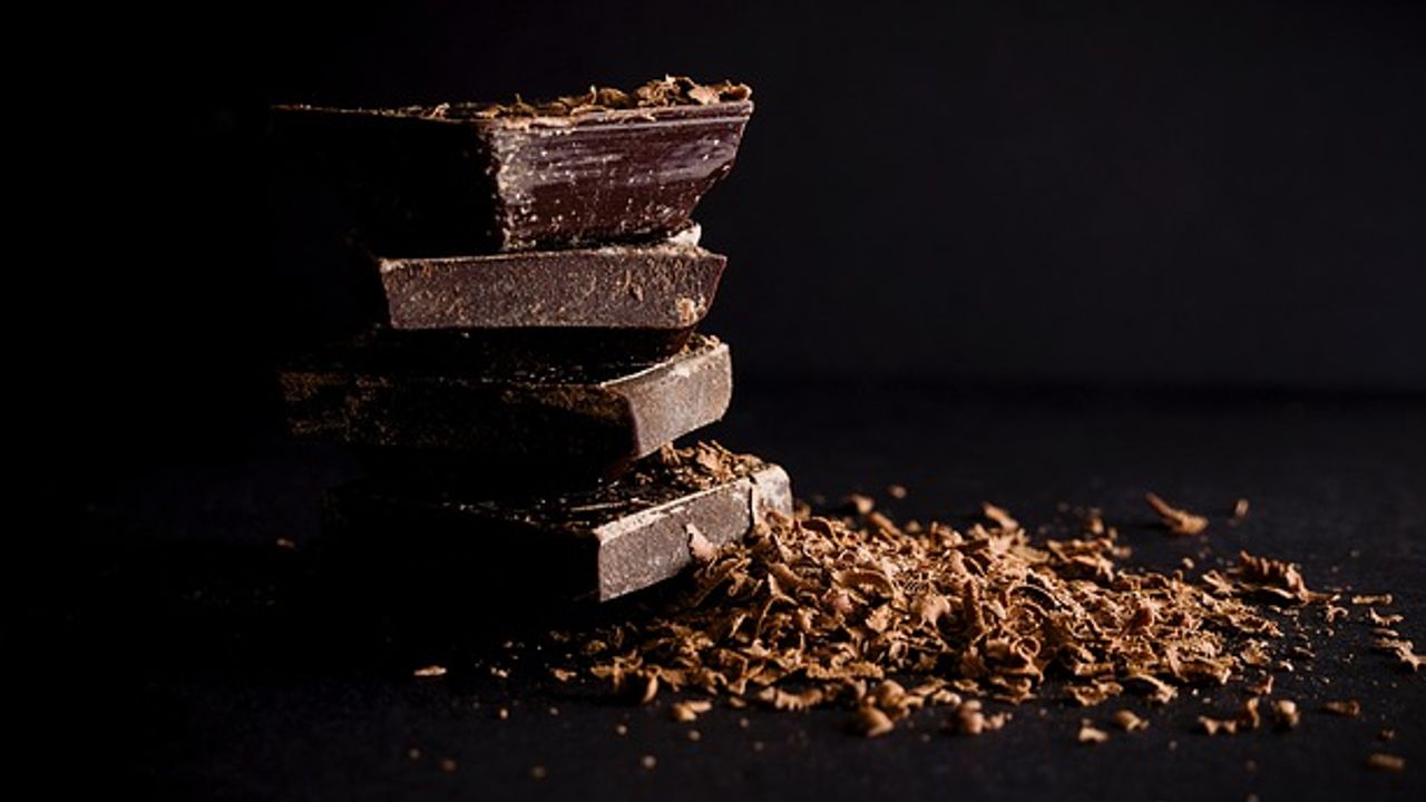 Roasting Cocoa Beans More Intensely Could Make Sugar-Free Chocolate Tastier