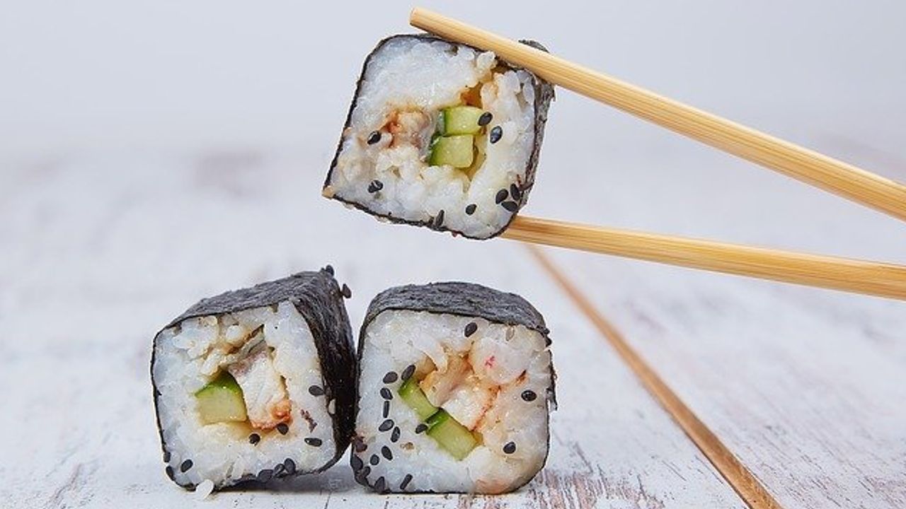 How Does Your Gut Deal With Sushi?
