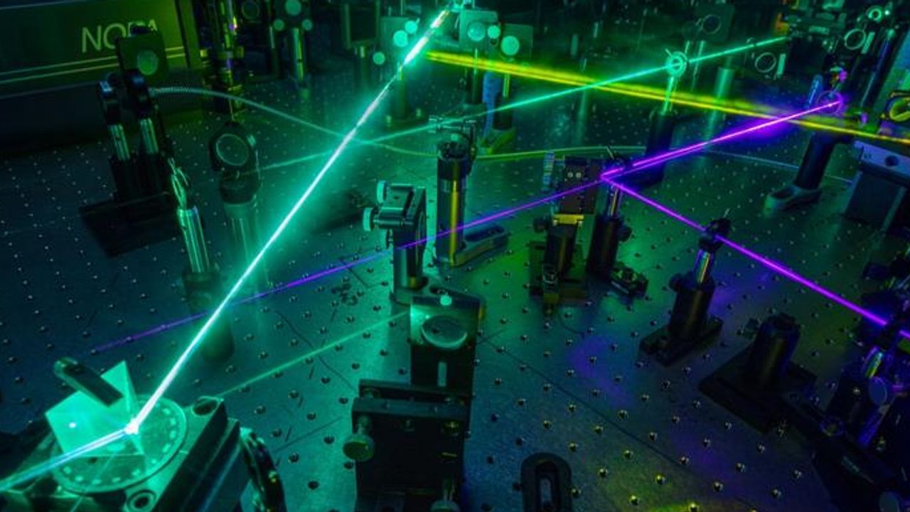 Solar Cell Performance Predicted With Terahertz and Microwave Spectroscopy