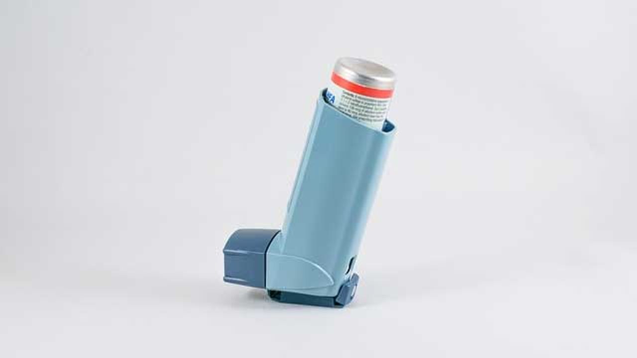 Metabolomic Study Links Asthma Treatment to Adrenal Suppression