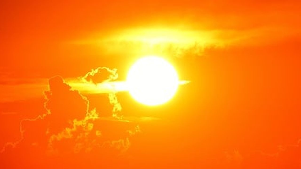 Thin Film Photovoltaic Cells Achieve Record Efficiencies
