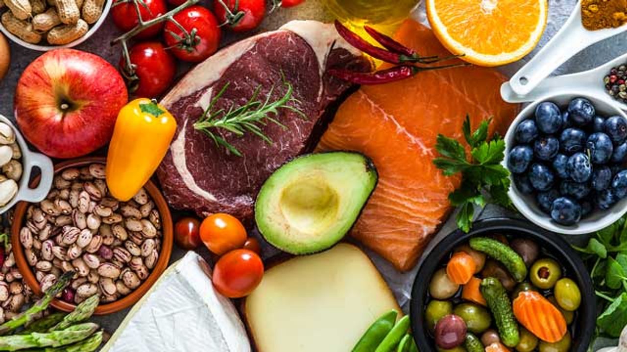 How Does Cancer Treatment Affect Food Preferences and Behaviors?