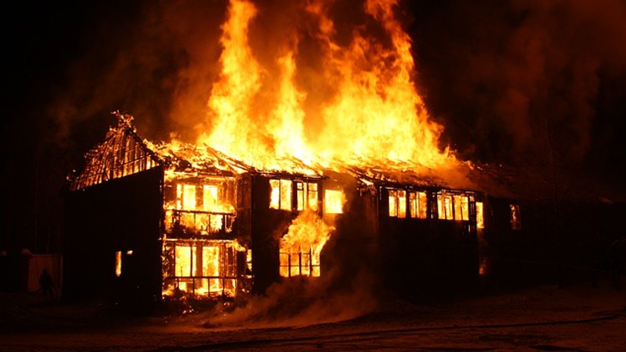 New Lightweight Coating To Reduce Wood Flammability