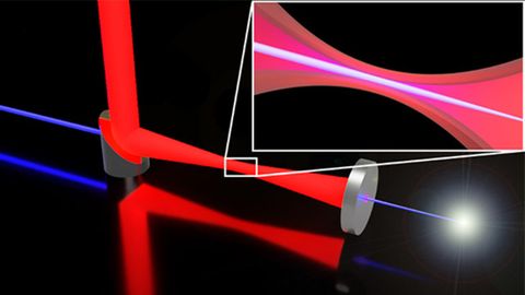 Innovative Lens Provides New Route to Atomic Resolution Electron Microscopy